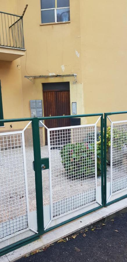 Vicino Di Centro E Universita Stanza Con Balcone Перуджа Екстериор снимка